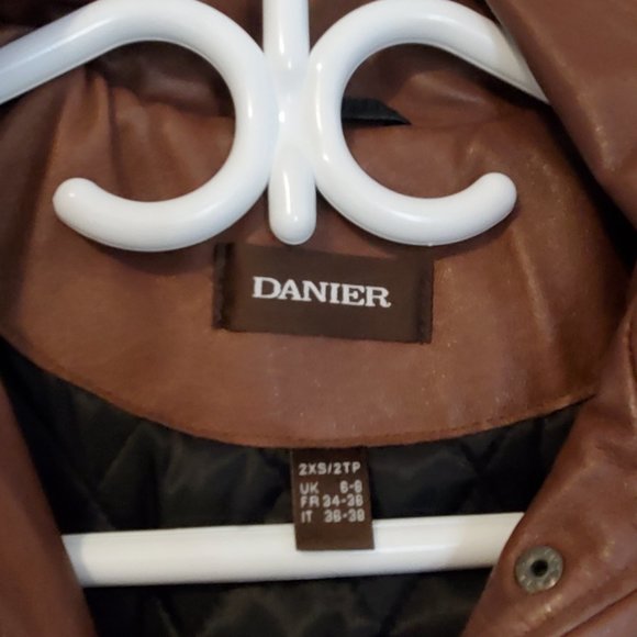 Danier Leather Jacket - Picture 10 of 13